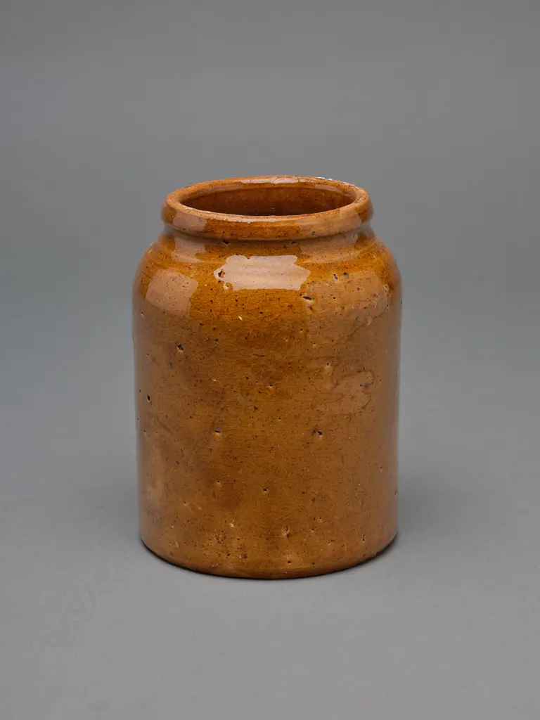 New Zealand stoneware jar, Image 1++